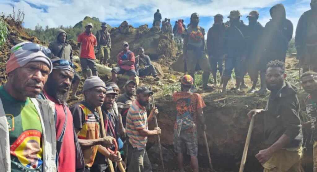 Mbi 670 të vdekur nga rrëshqitja e dheut në Guinea, dyshohen mbi 3 mijë të bllokuar