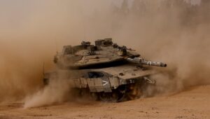 Tanke izraelite në &#8220;zemër&#8221; të Rafahut, raportohet për 21 të vrarë
