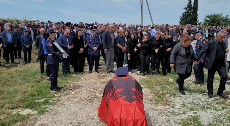 &#8220;Nuk është rastësisht&#8221;, të afërmit e Novruz Cenalisë dyshime për vrasjen e policit 28-vjeçar
