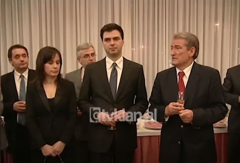 Konferenca e Ambasadorëve në Tiranë, prioritet liberalizimi i vizave &#8211; (1 Nëntor 2008)