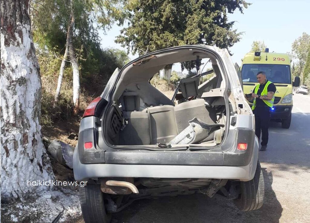 Një i ri shqiptar humbi tragjikisht jetën në Greqi të premten si pasojë e një aksidenti me makinë. Ngjarja e rëndë ndodhi rreth orës 16:30 në Nea Fokaia të Halkidiki-së. Viktima, sipas mediave lokale është një djalë 25-vjeçar. 