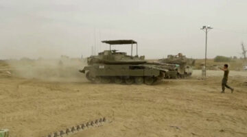 Tanket izraelite vijojnë ofensivën në Rafah