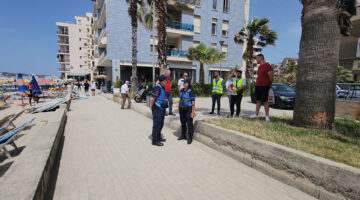 Sezoni turistik, task forca për bregdetin inspektim në Durrës