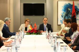 Presidenti Begaj takim me përfaqësues të diasporës shqiptare në Gjermani