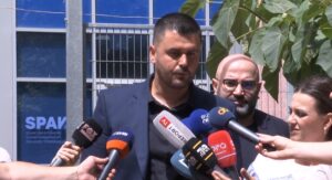 Kryebashkiaku i Rrogozhinës në Gjykatën e Posaçme, i pandehur për blerje votash