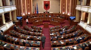 Debate në parlament për mjekët e “Onkologjikut”