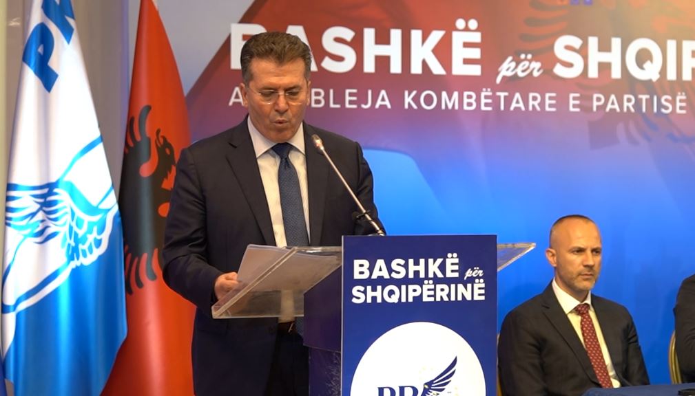 Mediu në Asamblenë e PR: Të bashkohet opozita për të mposhtur qeverinë