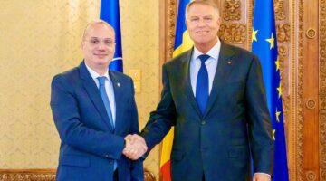 Ministri Hasani vizitë 2-ditore në Rumani, takohet me Presidentin Lohannis