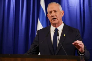 Ministri izraelit i kabinetit të luftës, Benny Gantz jep dorëheqjen