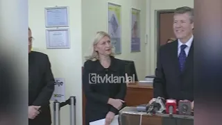 Banka Raiffeisen inauguron degën e 100-të në Shqipëri-(17 Nëntor 2008)