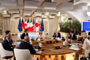 G7 diskuton për ndihmat financiare për Ukrainën