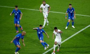 Euro 2024 | Angli-Slloveni 0-0, pjesa e parë mbyllet me rrjeta të paprekura (Ndeshja minutë pas minute)