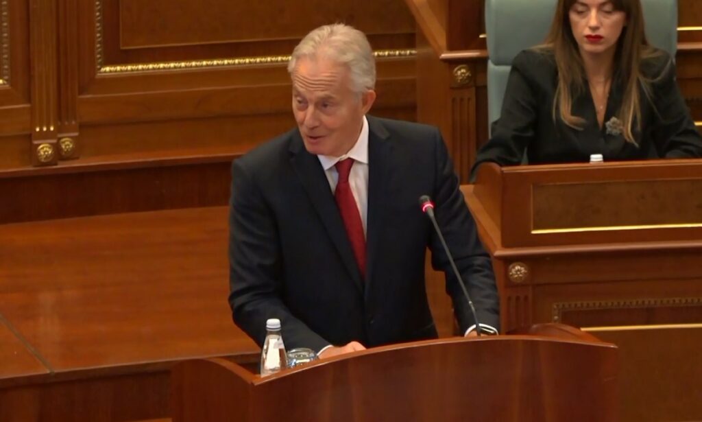 Blair: S’jam penduar asnjëherë që e ndihmova Kosovën