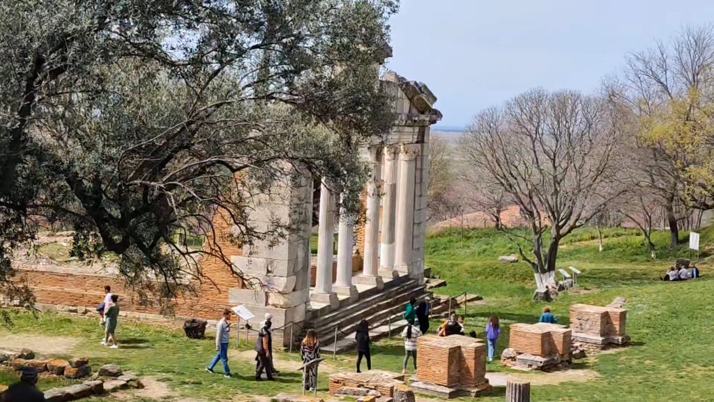 Fluks vizitorësh në monumentet e kulturës e ato historike