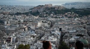 Greqia rrit ditët e punës: Nuk kemi punëtorë të kualifikuar