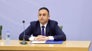 Arrestimi i Marklen Hakës, reagon ministri Ervin Hoxha: U kap me armë, po shoqërohen edhe persona të tjerë