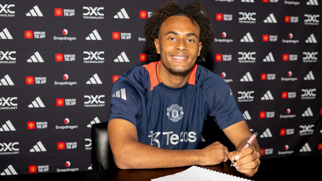 Zirkzee firmos te Manchester United