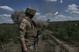 Ukraina rrëzon 21 dronë rusë