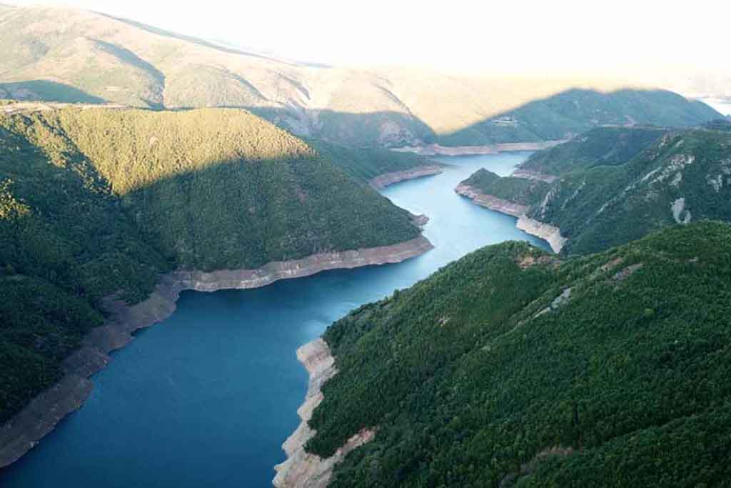 Po lahej në Drin, dyshohet i mbytur 13-vjeçari