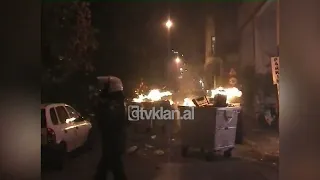 Protesta të dhunshme në Greqi në mbështetje të emigrantëve-(6 Mars 2009)