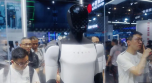 Tesla do të nisë prodhimin e robotëve &#8216;si njerëz&#8217; vitin e ardhshëm