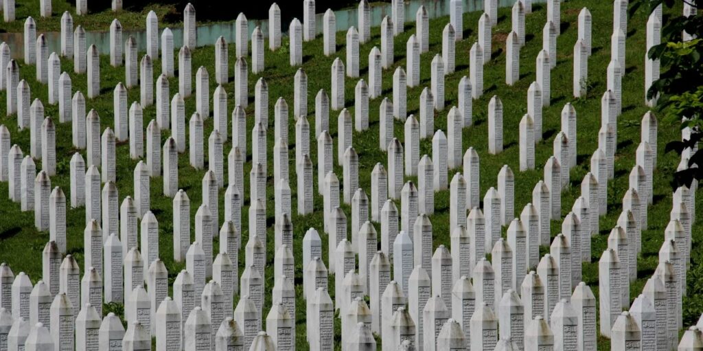 Kuvendi i Kosovës miraton deklaratë për genocidin në Srebrenicë