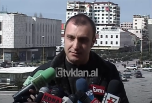 Shalsi akuzon Berishën për ndërtimin e shkollave, reagon MASH: “Shalsi gënjen” &#8211; (7 Mars 2009)