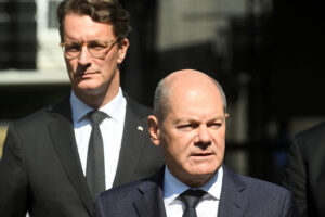 Scholz: Dëbim për emigrantët e paligjshëm