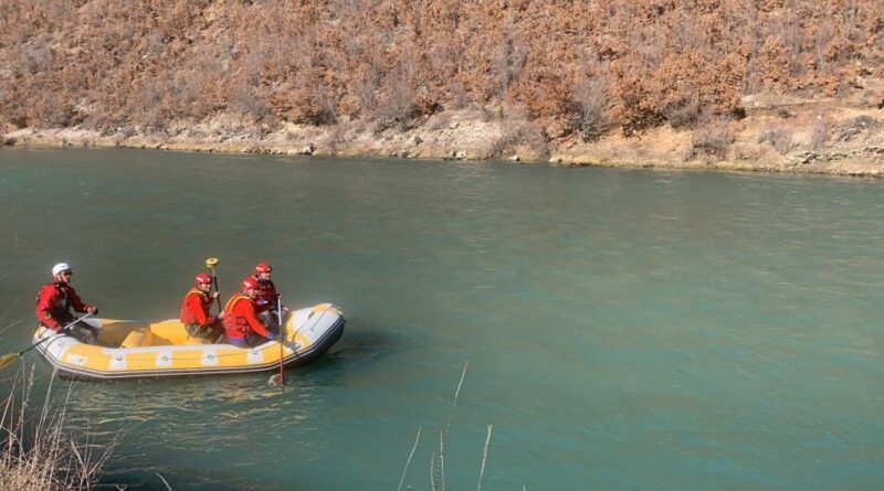 Po lahej në ujëmbledhësin e centralit, mbytet 16-vjeçari në Dibër