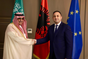 Hoxha takim me kreun e Inteligjencës së Përgjithshme të Arabisë Saudite