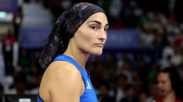 Angela Carini refuzon shpërblimin olimpik