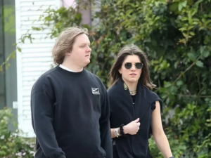 Lewis Capaldi ndahet nga e dashura