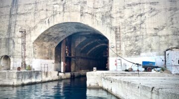 Hapet pas 32 vitesh porta e tunelit të Porto Palermos