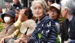 Japonia, e para në botë për 100-vjeçarët