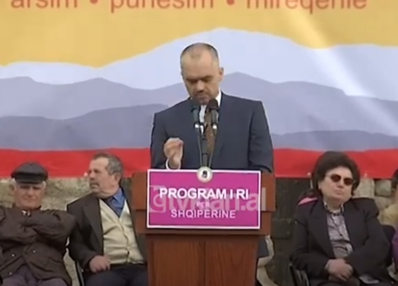 Edi Rama viziton Lezhën, premton uljen e varfërisë e nxitjen e punësimit-(15 Prill 2009)