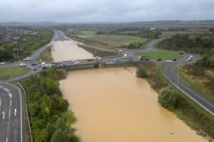 Karrexhata e dyfishtë A421 e përmbytur pranë Marston Moretaine, afër Bedford - Shtator 2024, Britani e Madhe