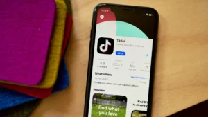 TikTok ka 15 minuta kohë për të luftuar për ‘jetën’