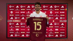 Roma zyrtarizon mbrojtësin Hummels