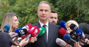 Boçi homazhe për Bogdanin: Hidhërimi i familjes tonë politike, shumë i madh