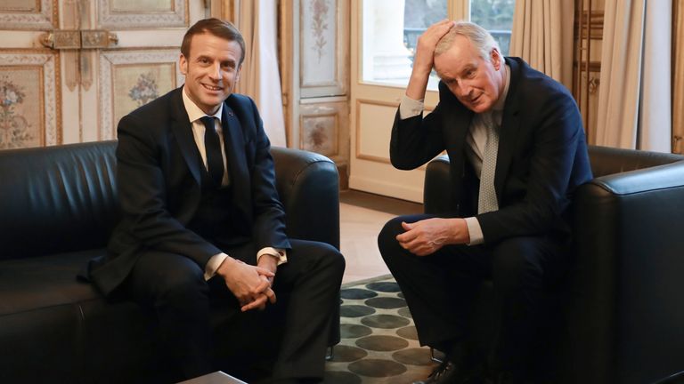 Macron emëron Barnier si kryeministër të ri