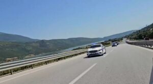 Përvetësuan 2.2 milionë lekë, 22 policë nën akuzë