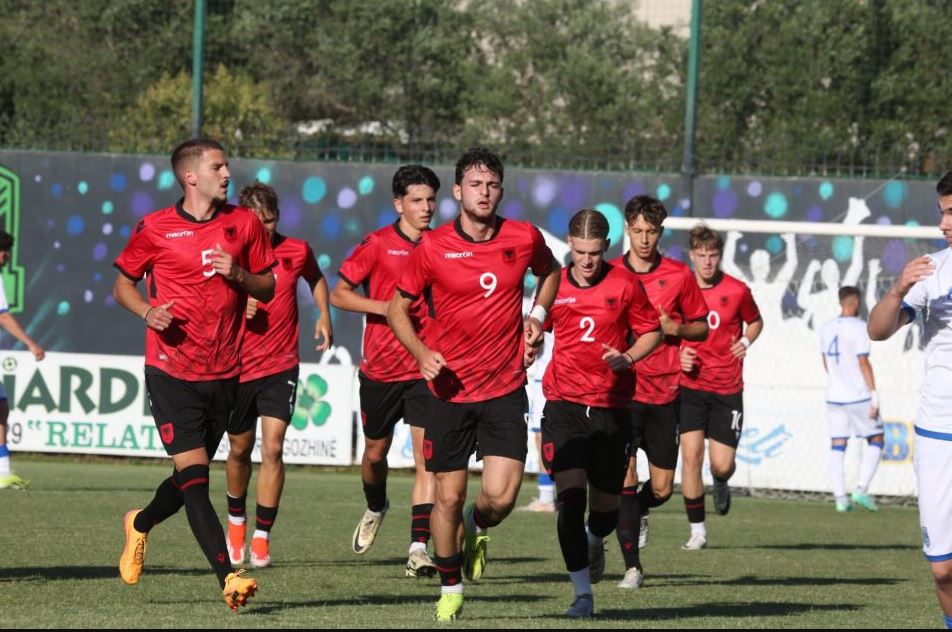 Kombetarja shqiptare U-19