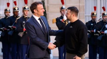 Presidenti ukrainas Volodymyr Zelenskyy dhe Presidenti francez Emmanuel Macron.